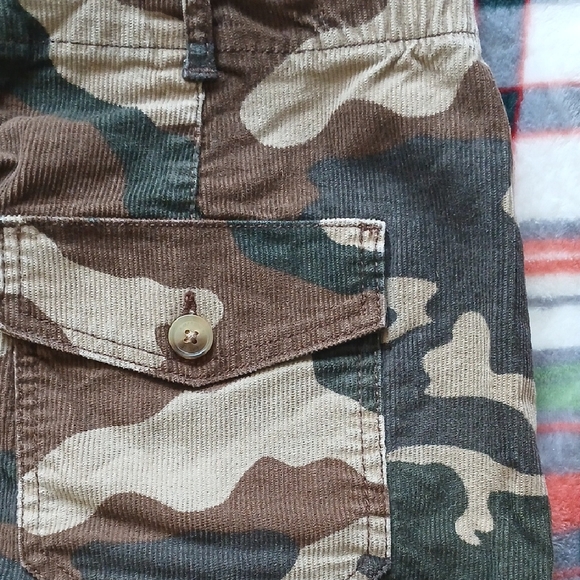 American Eagle Camouflage Corduroy Skirt - Picture 5 of 7